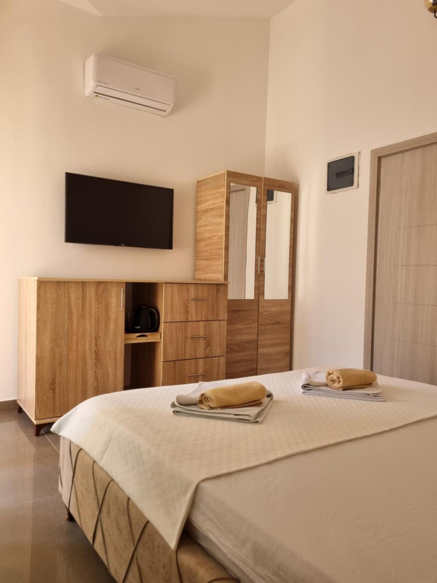 בודווה Apartmani Mihailovic מראה חיצוני תמונה