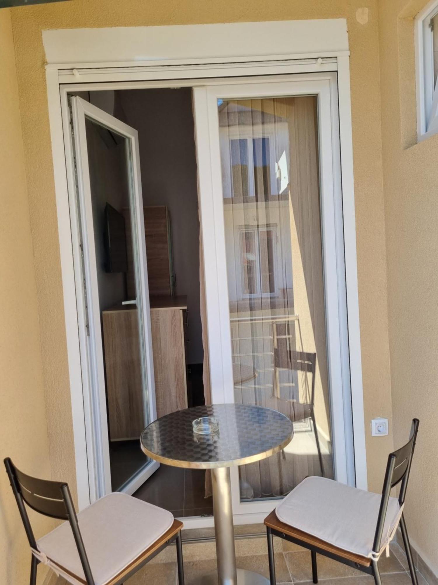 בודווה Apartmani Mihailovic מראה חיצוני תמונה