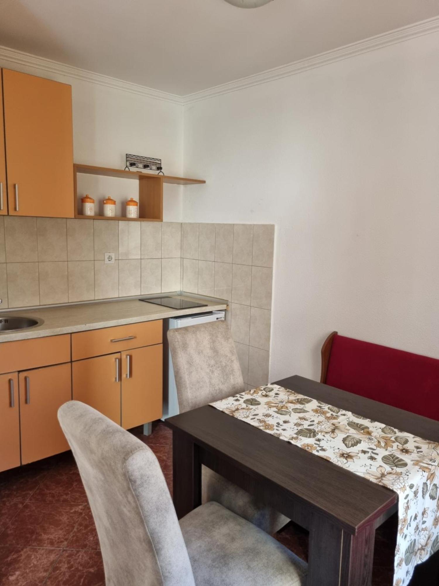בודווה Apartmani Mihailovic מראה חיצוני תמונה