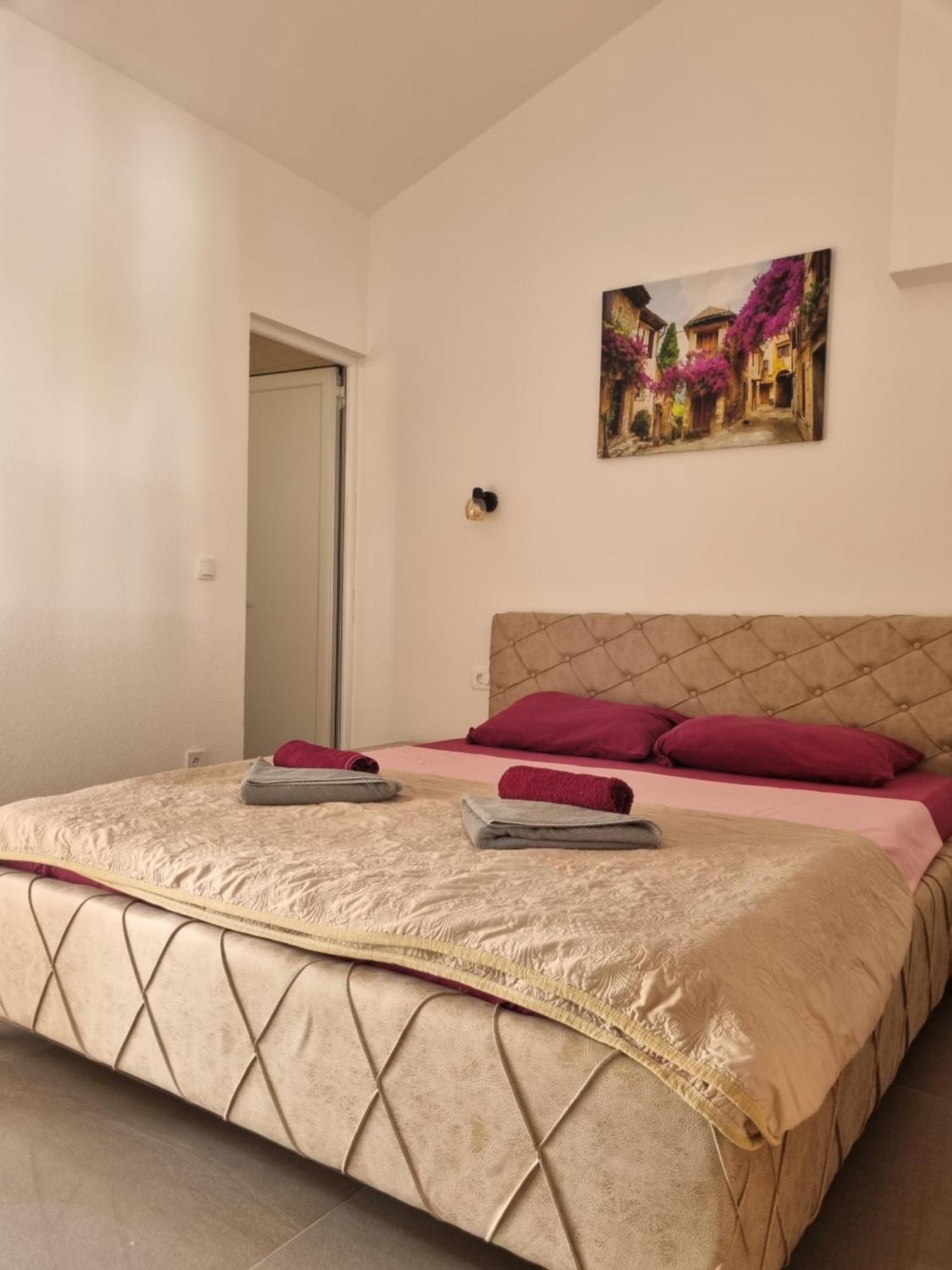 בודווה Apartmani Mihailovic מראה חיצוני תמונה