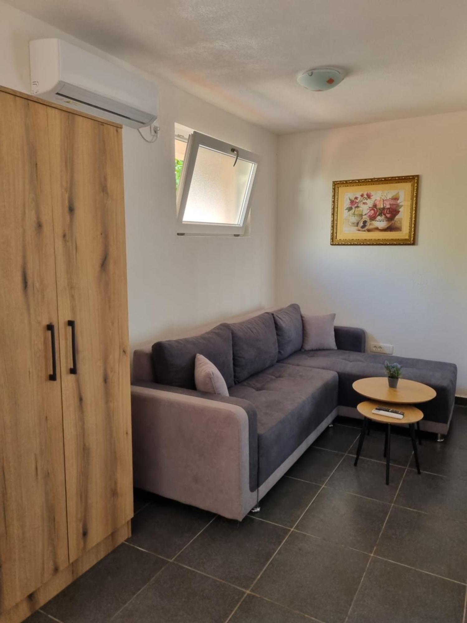 בודווה Apartmani Mihailovic מראה חיצוני תמונה
