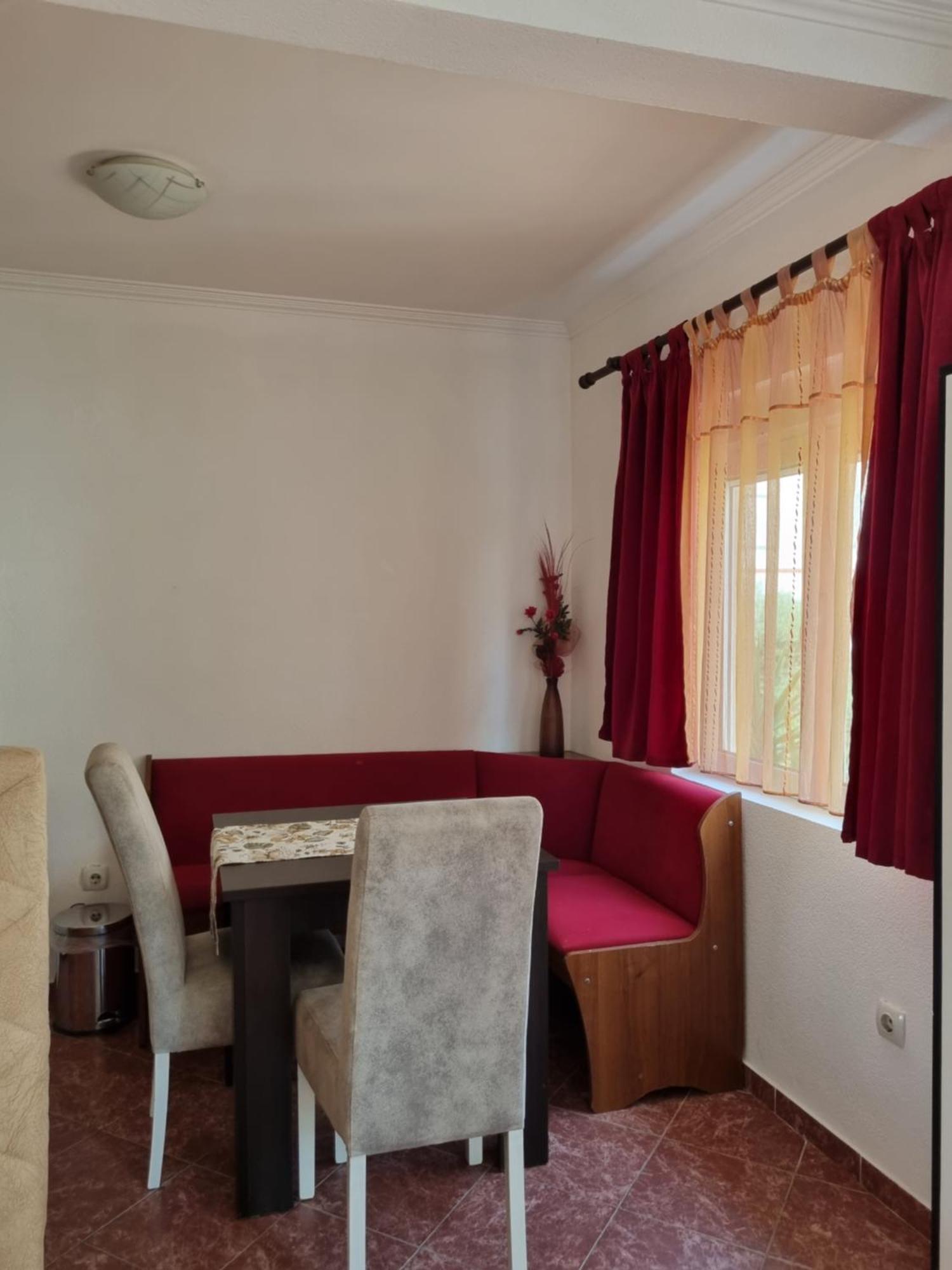 בודווה Apartmani Mihailovic מראה חיצוני תמונה