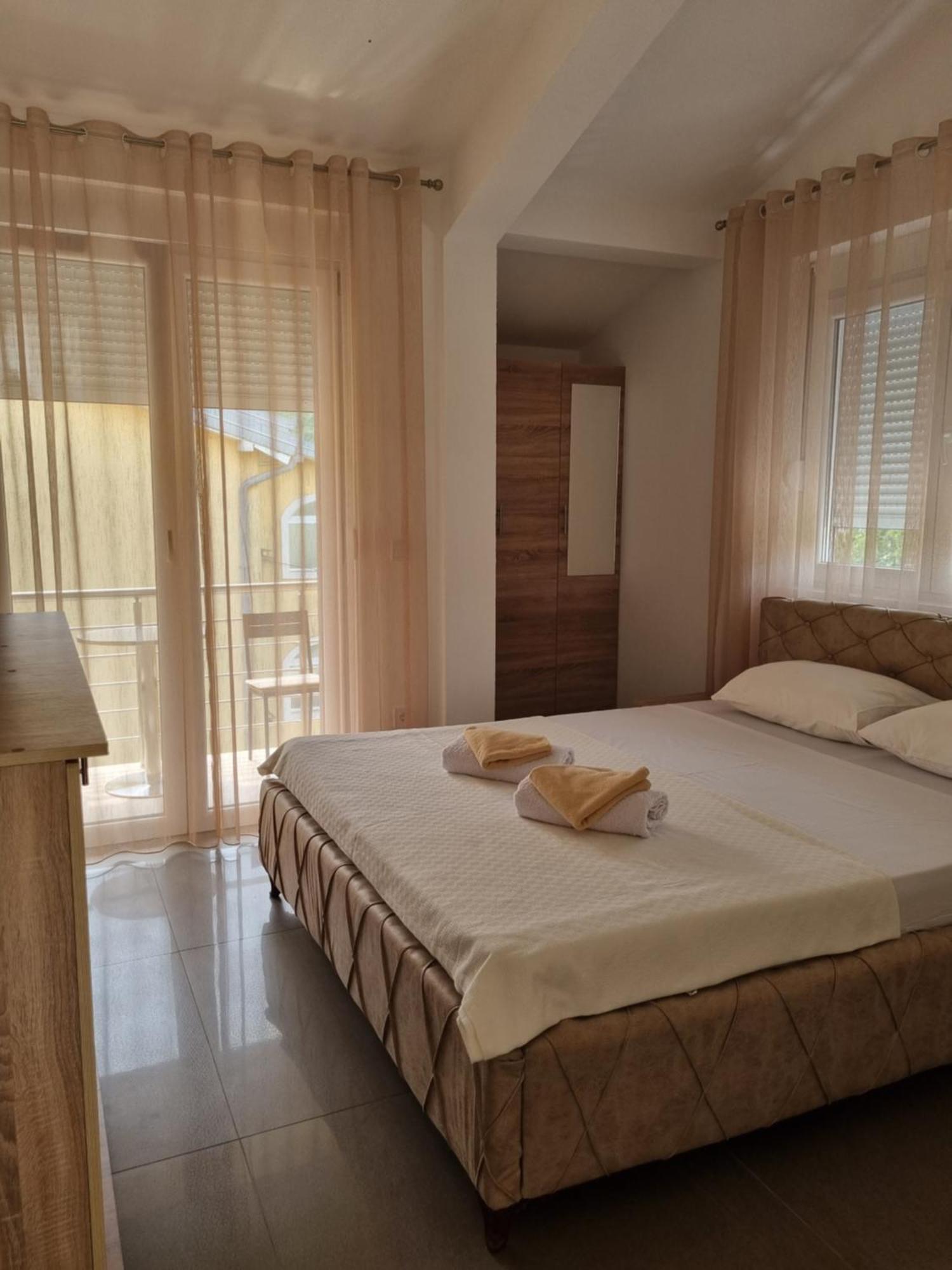 בודווה Apartmani Mihailovic מראה חיצוני תמונה