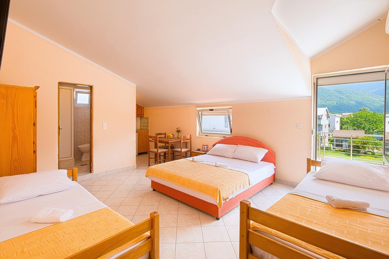 בודווה Apartmani Mihailovic מראה חיצוני תמונה