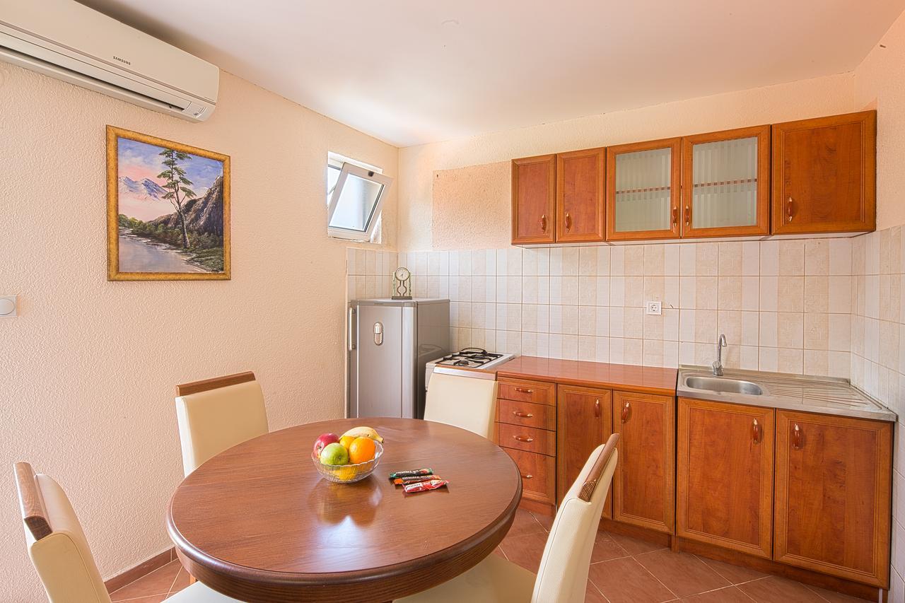 בודווה Apartmani Mihailovic מראה חיצוני תמונה