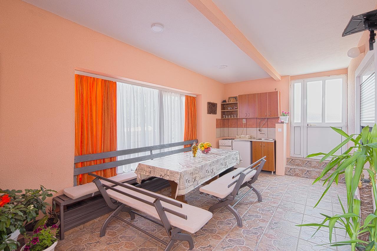 בודווה Apartmani Mihailovic מראה חיצוני תמונה