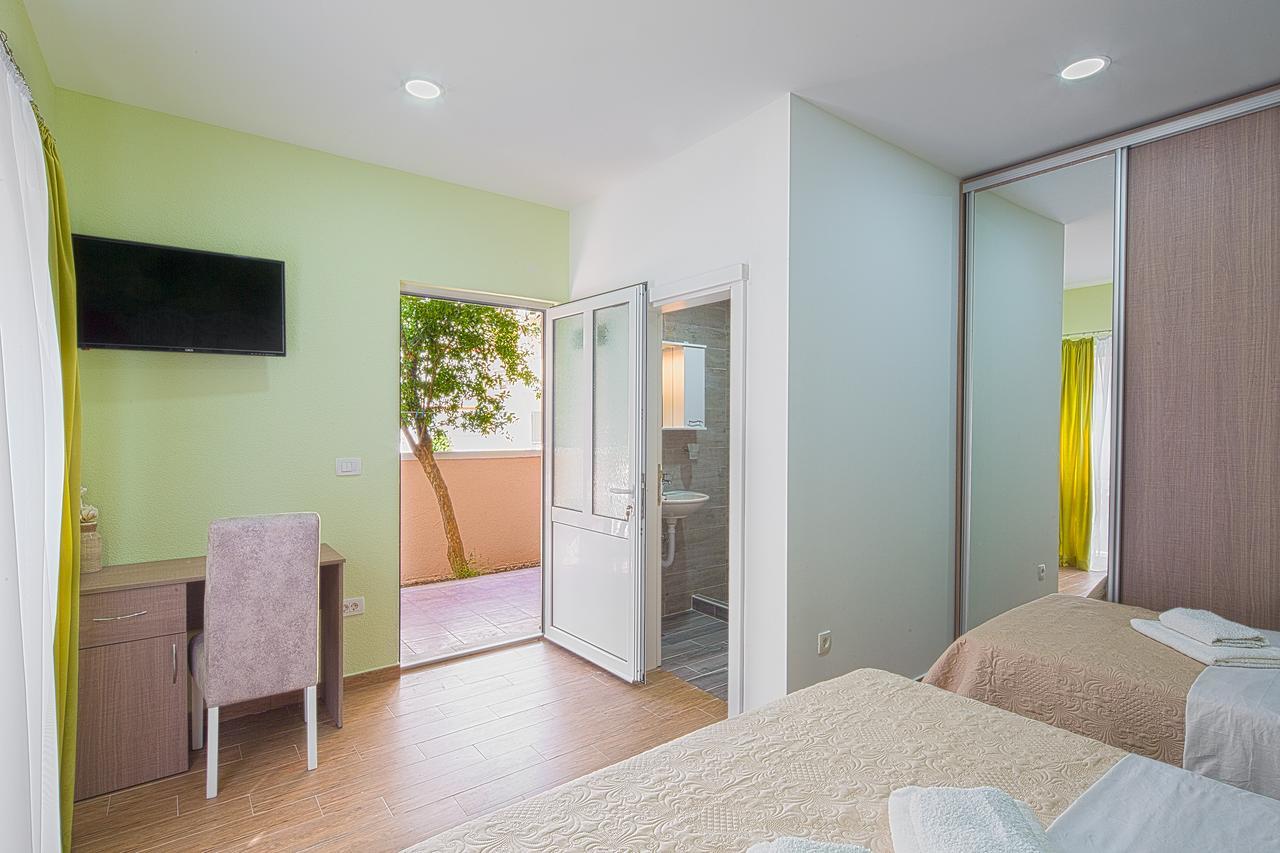 בודווה Apartmani Mihailovic מראה חיצוני תמונה